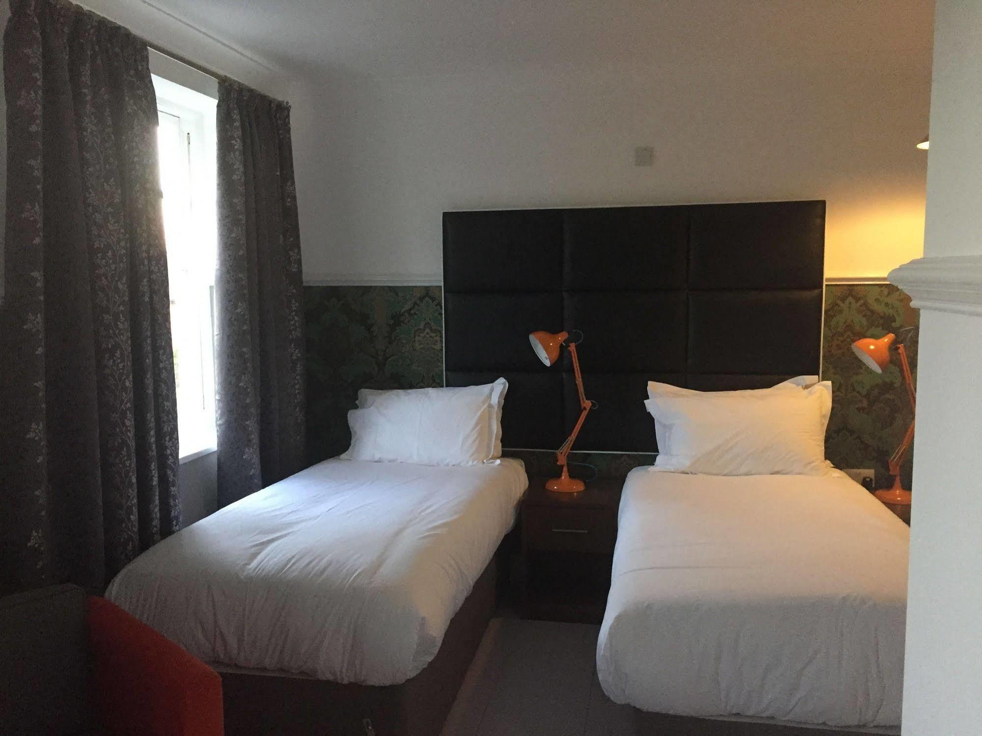 Needham House Hotel Hitchin Eksteriør billede